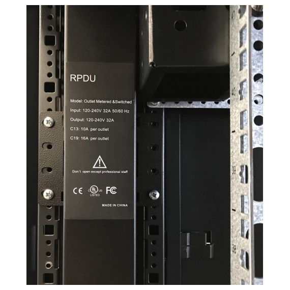PMR-1U-TM-RAL9005 Кронштейн 1U, Т-пазы и с перфорацией под крепеж типа "монетка", цвет черный RAL9005 (8 шт. в комплекте) Hyperline